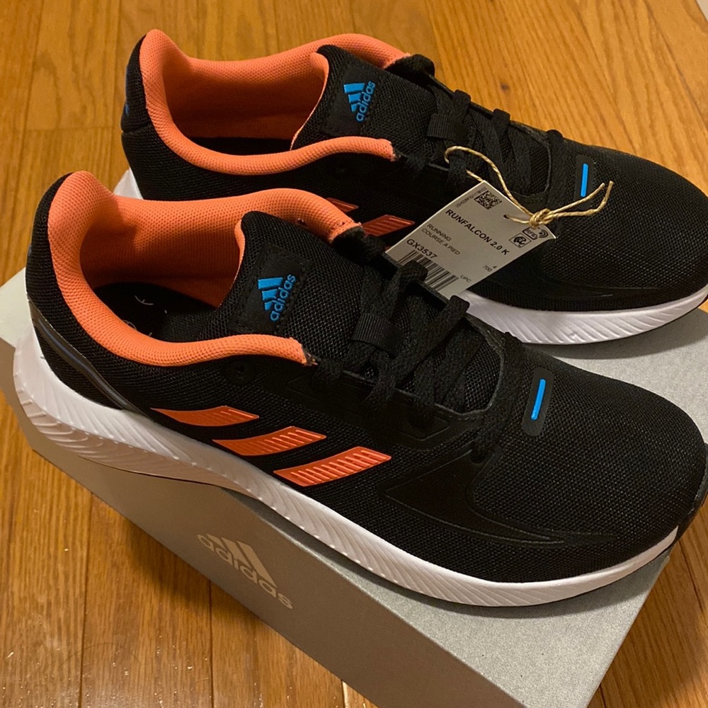 Brand new  adias runfalcon 2.0 k